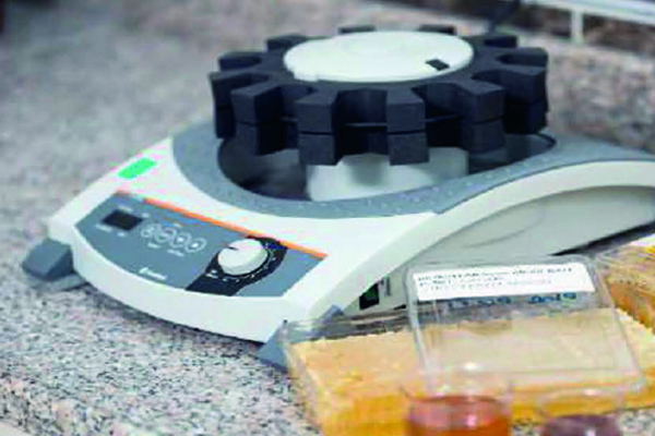 laboratuvarimiz-1